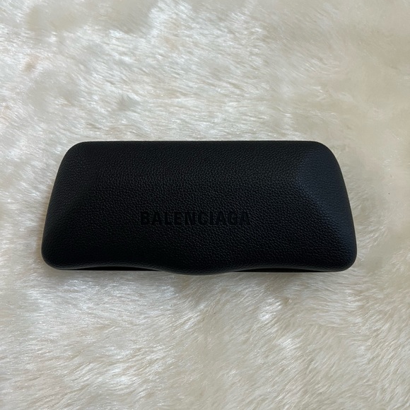 BALENCIAGA Cat-eye frame Sunglasses Navy Blue - Picture 11 of 13